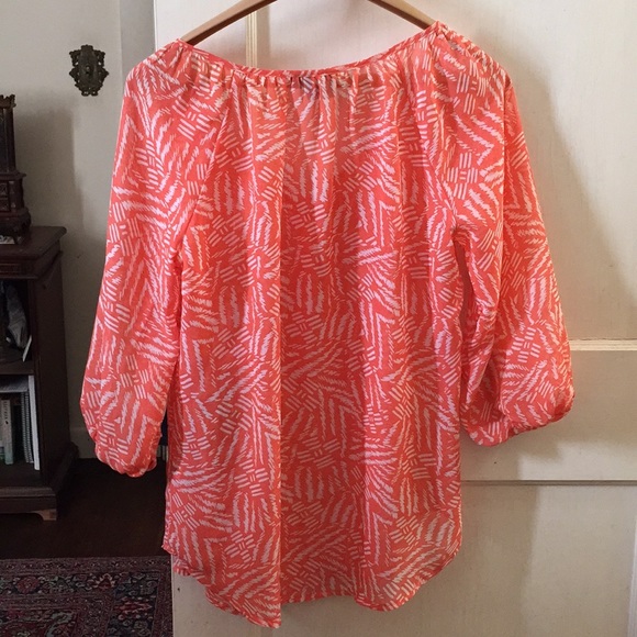 Saks Fifth Ave top - Picture 4 of 5